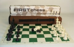 First Chess Tournament Men & Roll-Up Mat